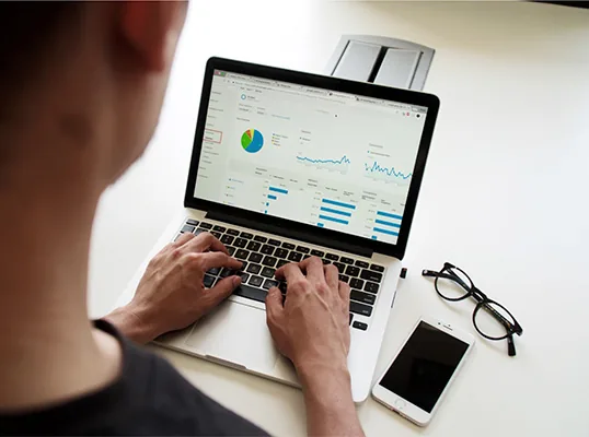 Servicios SEO de Seotronix para B2B y ecommerce